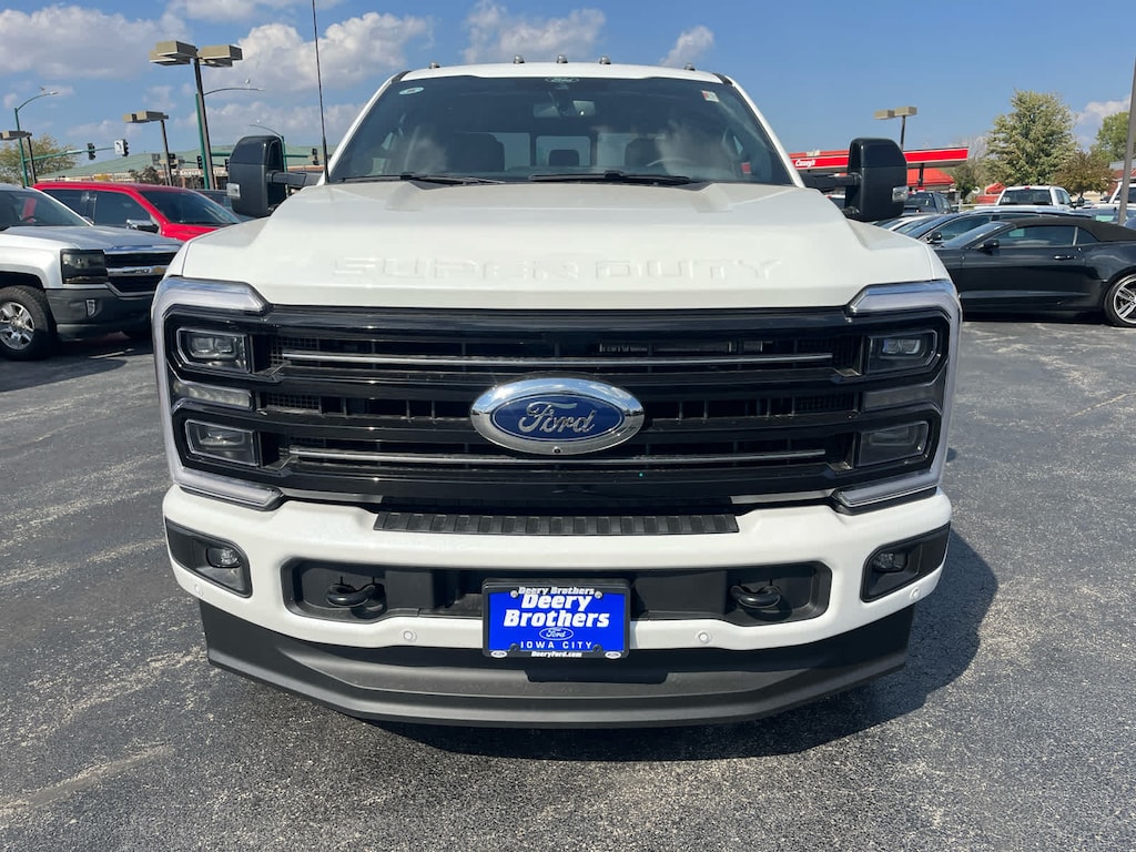 New 2026 Ford Super Duty F-250 SRW Platinum Truck Crew Cab