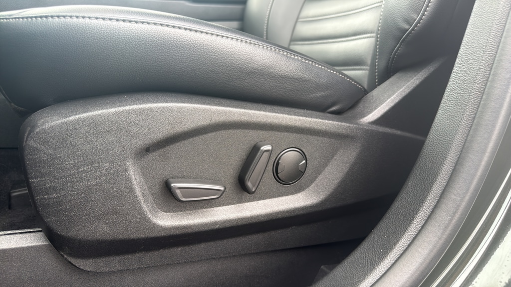 2024 Ford Edge SEL - Photo 28