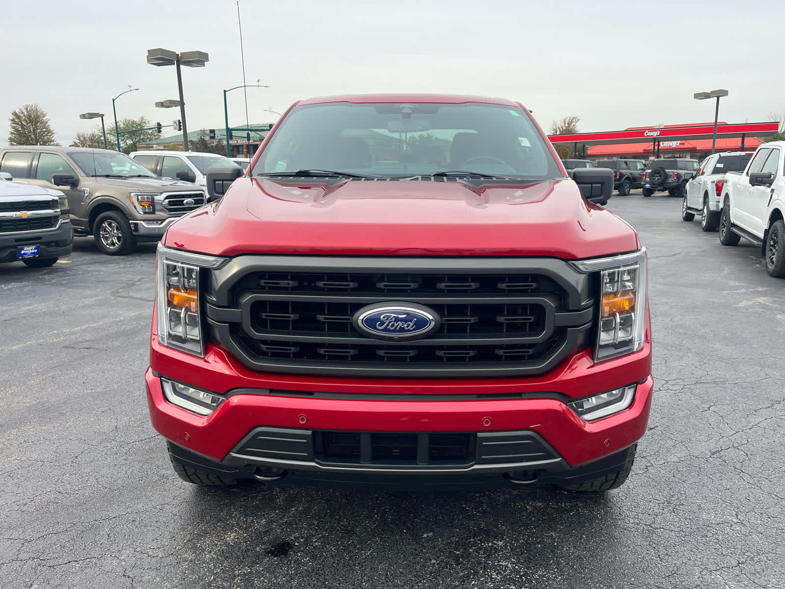 2021 Ford F-150 XLT photo 3