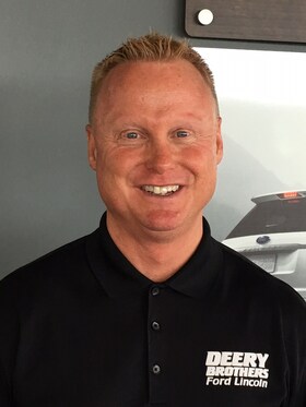 Staff member Gary Minikus from ec3dbbe6ea13