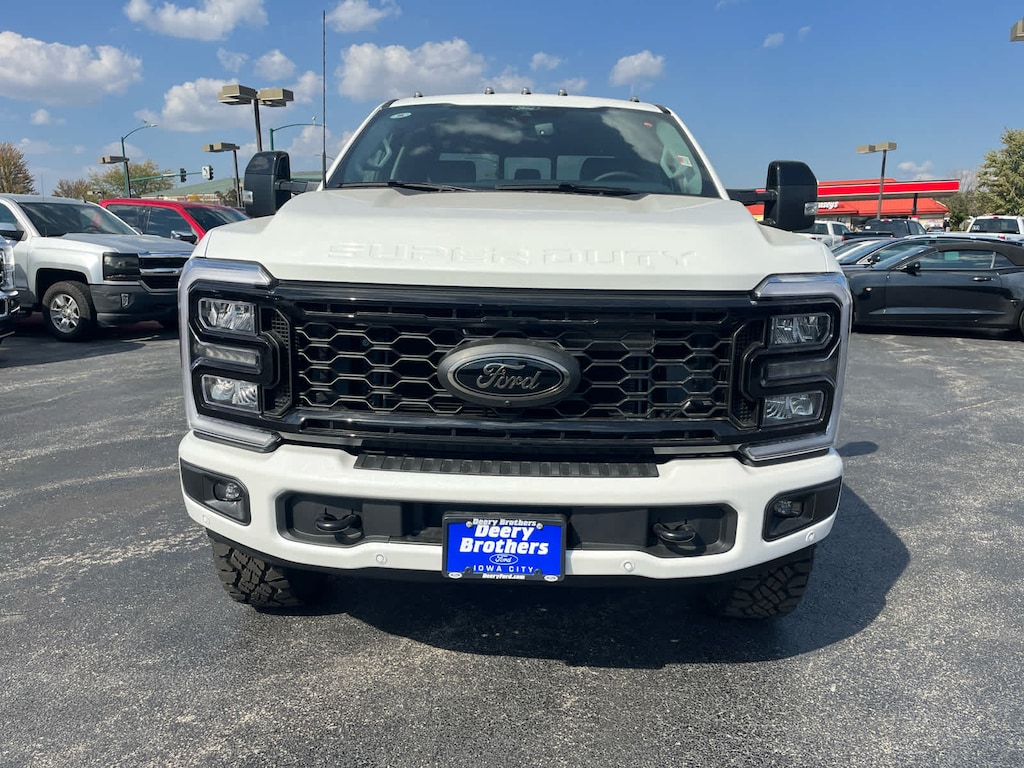 New 2026 Ford Super Duty F-250 SRW Lariat Truck Crew Cab