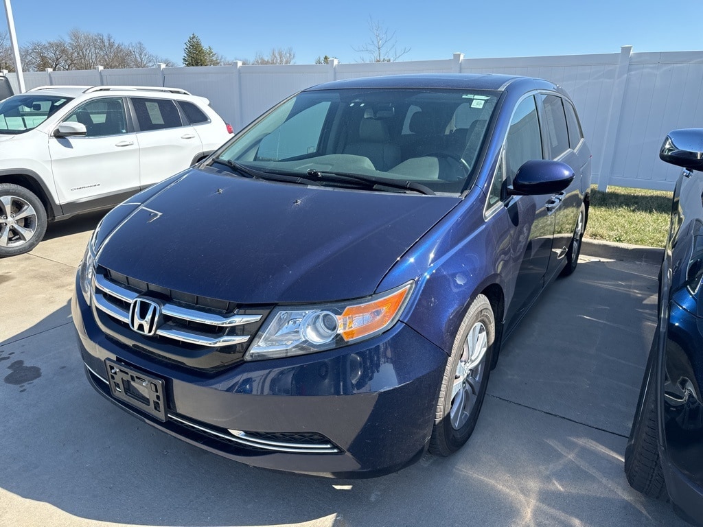 Used 2015 Honda Odyssey EX-L with VIN 5FNRL5H63FB090159 for sale in Waukee, IA