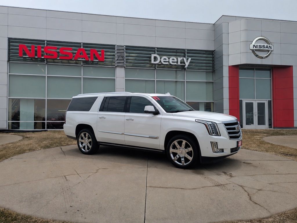 2017 Cadillac Escalade ESV AWD Premium Luxury's photo