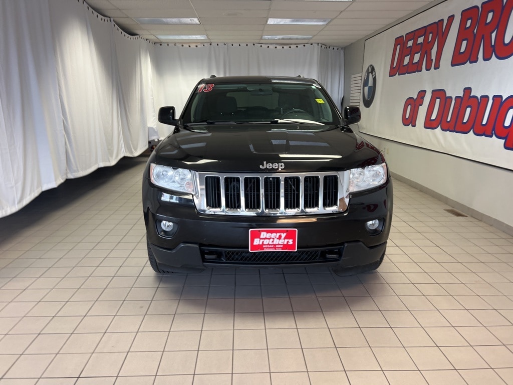 Used 2013 Jeep Grand Cherokee Laredo with VIN 1C4RJFAGXDC640627 for sale in Dubuque, IA