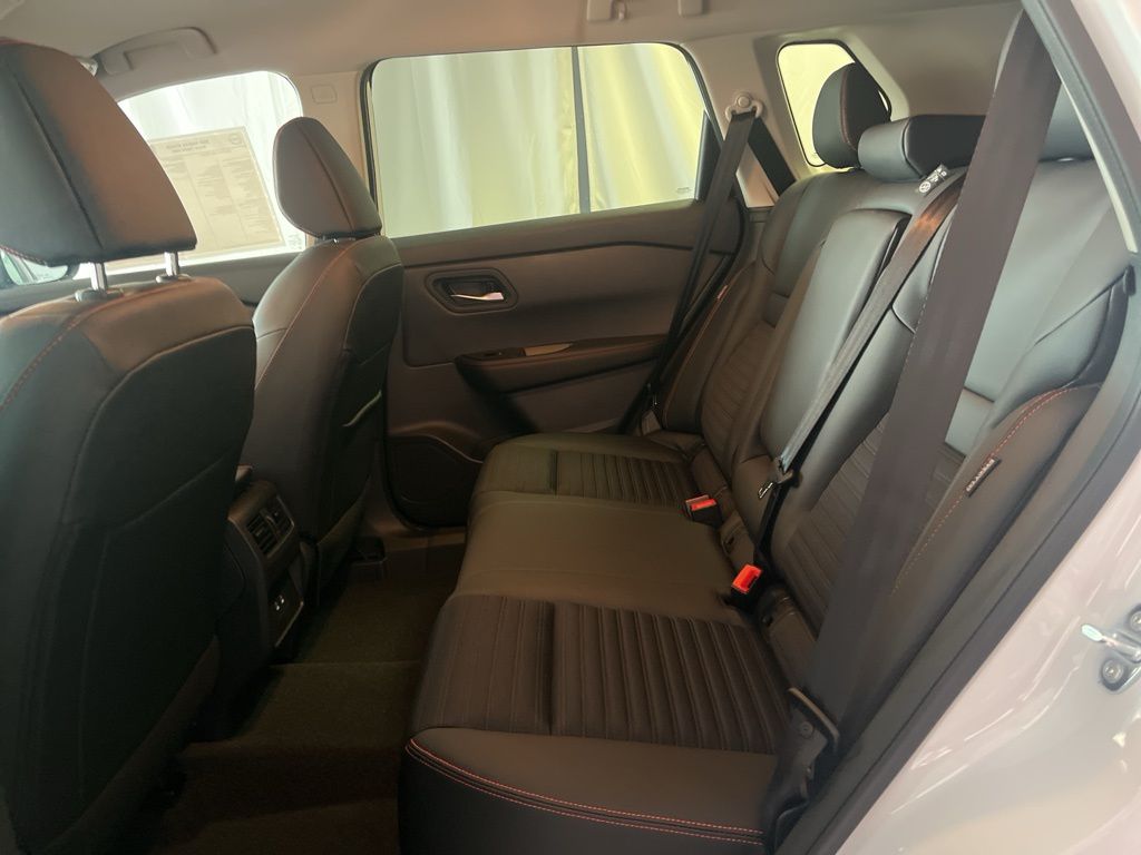 2026 Nissan Rogue Rock Creek - Photo 12