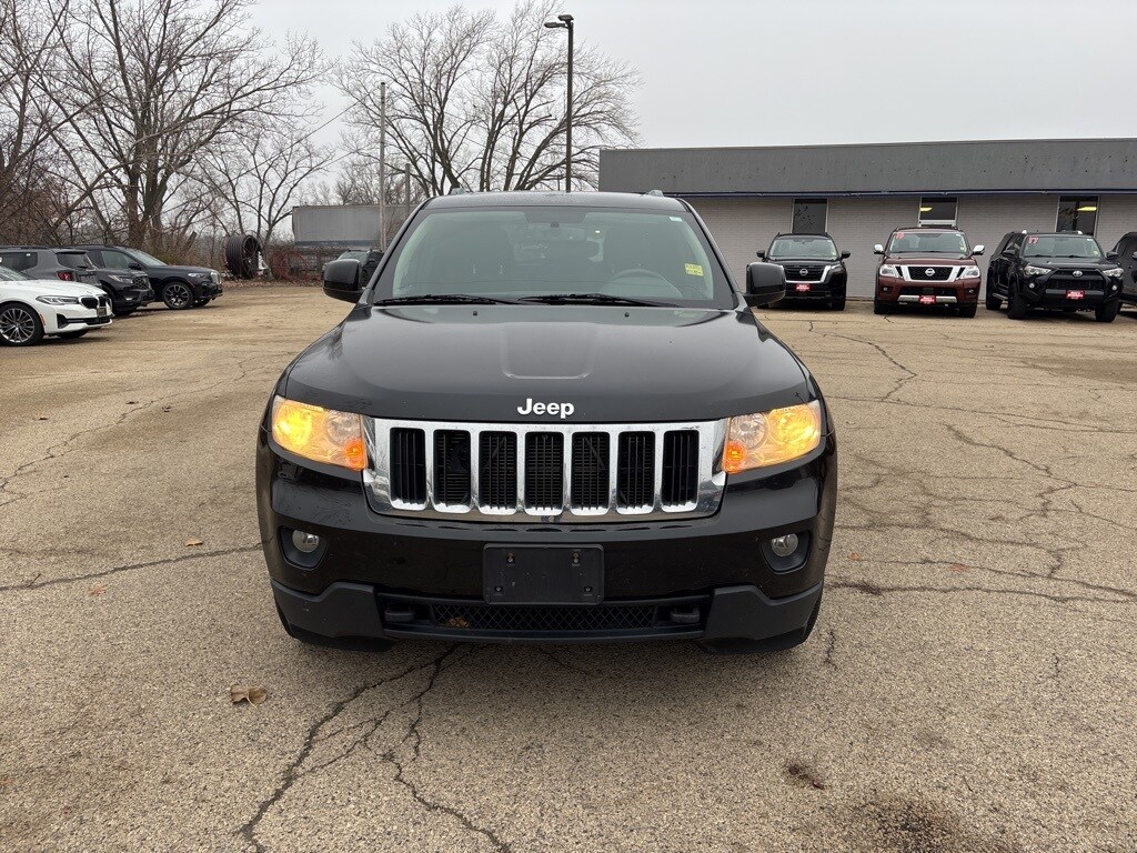 2012 Jeep Grand Cherokee Laredo photo 2