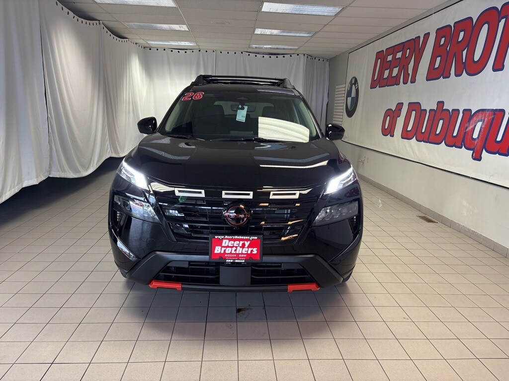 2026 Nissan Rogue SV photo 2