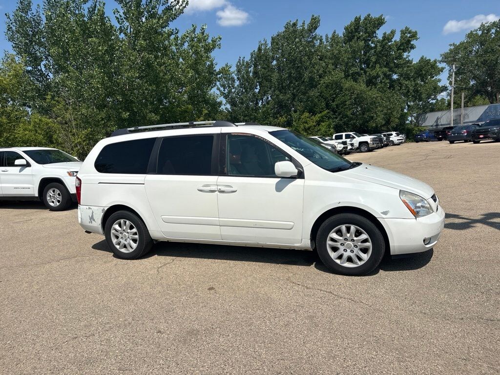 Used 2006 Kia Sedona LX Van