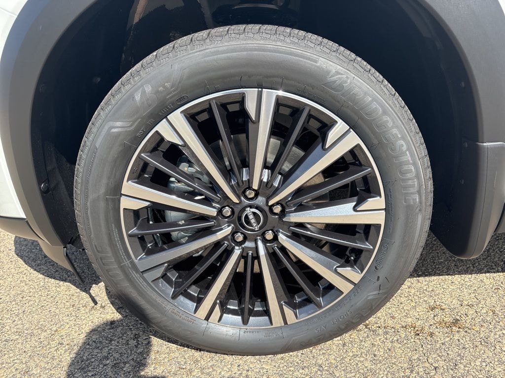 New 2026 Nissan Pathfinder Platinum SUV