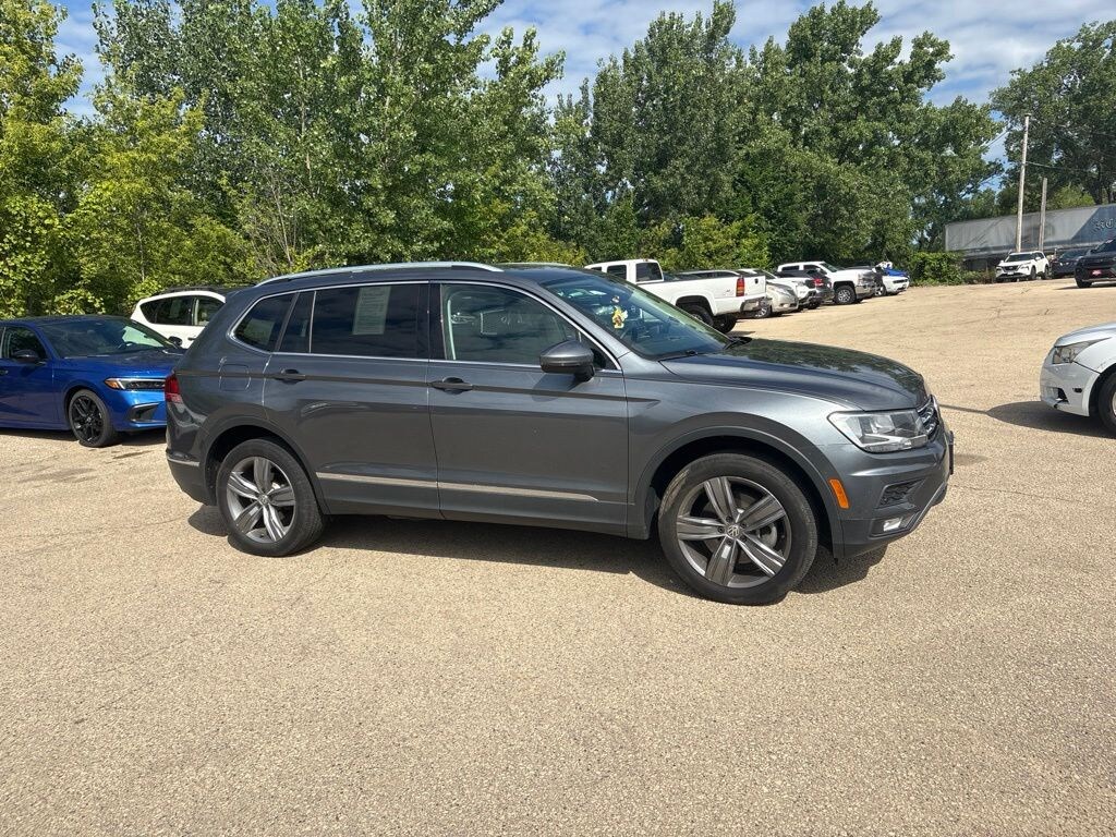 Used 2020 Volkswagen Tiguan 2.0T SEL 4MOTION SUV