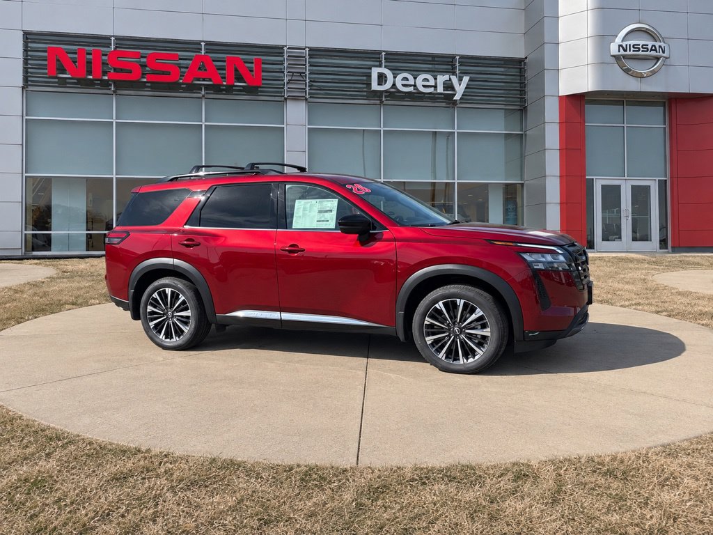 New 2026 Nissan Pathfinder Platinum SUV