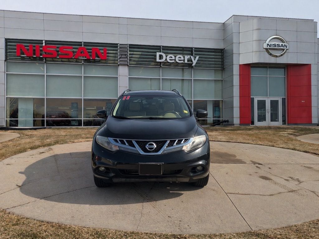 Used 2011 Nissan Murano LE with VIN JN8AZ1MW7BW161805 for sale in Dubuque, IA