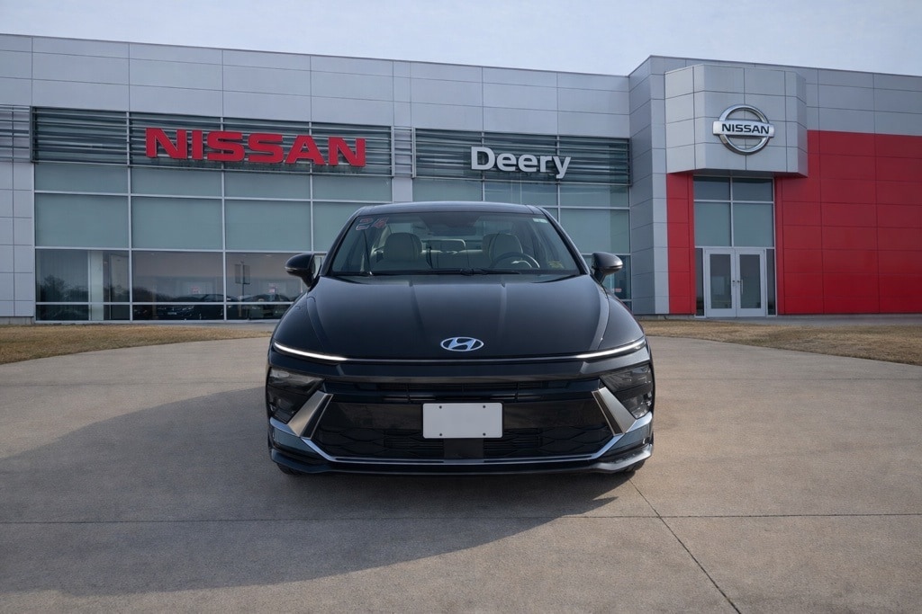 Used 2024 Hyundai Sonata SEL Sedan