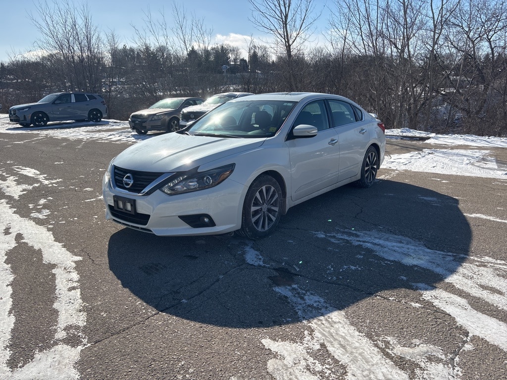 Used 2017 Nissan Altima 2.5 SL Sedan