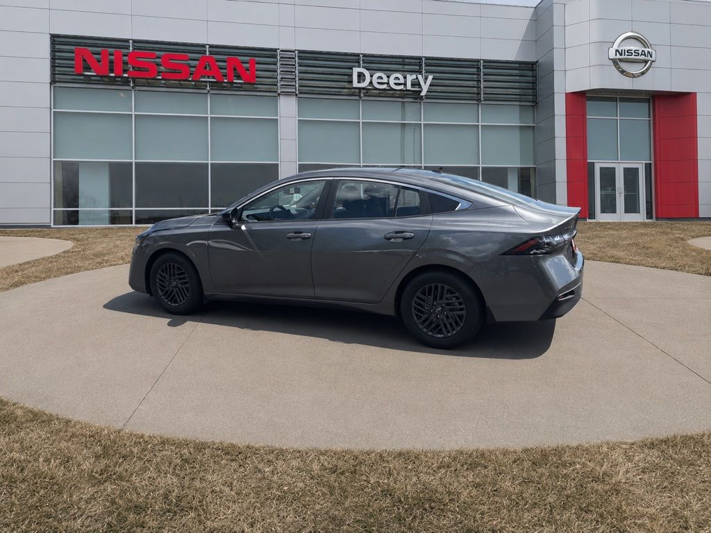 2026 Nissan Sentra SV - Photo 14