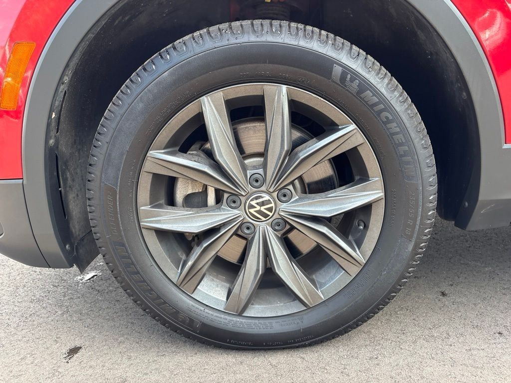 Used 2022 Volkswagen Tiguan 2.0T SE SUV