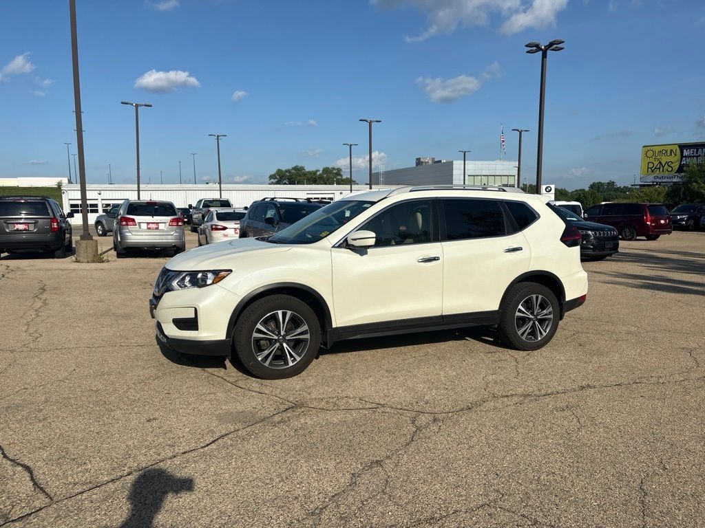 Used 2020 Nissan Rogue SV SUV