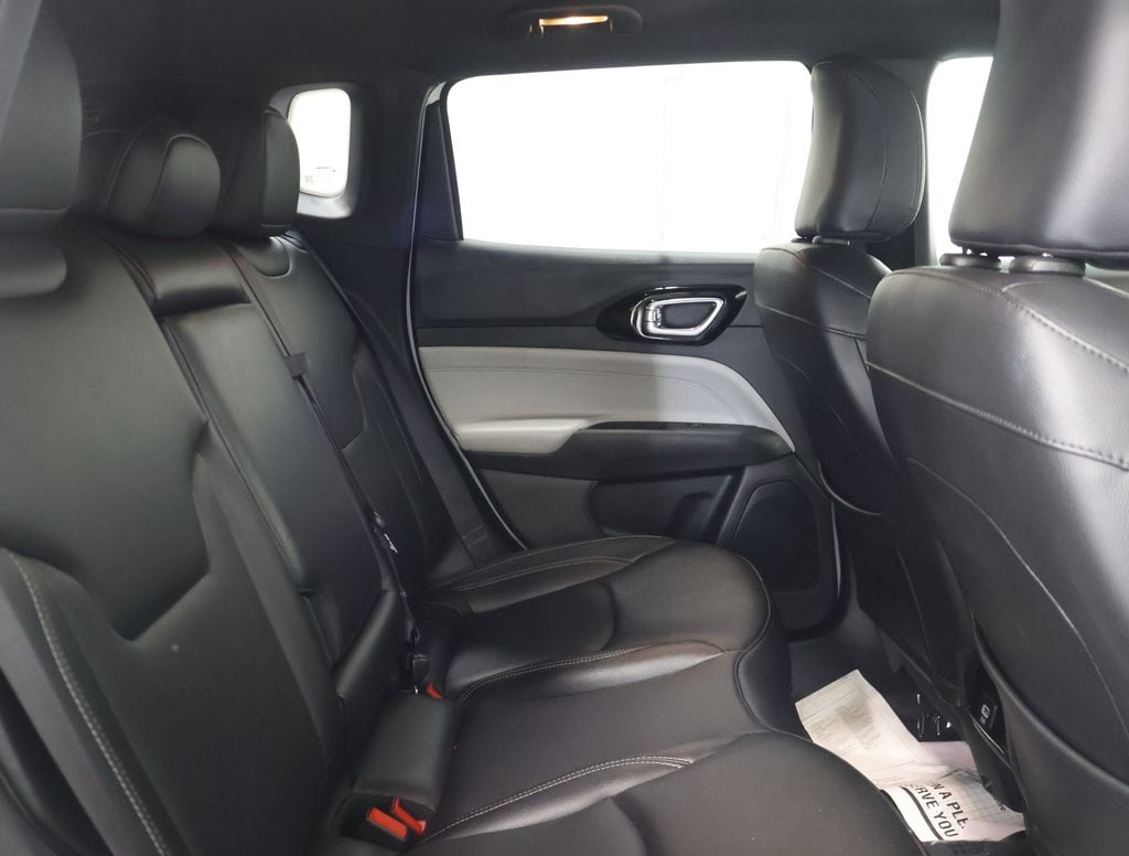 2025 Jeep Compass Limited - Photo 14