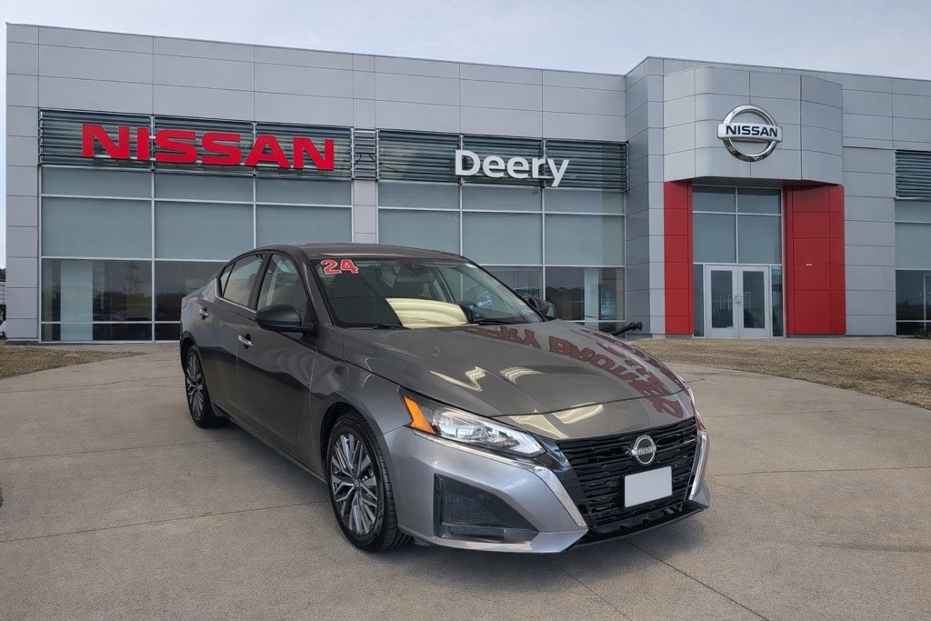 2024 Nissan Altima SV