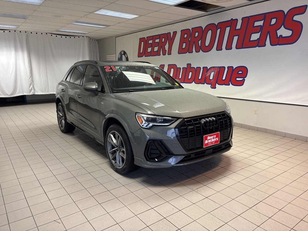 2021 Audi Q3 S Line Premium Plus's photo