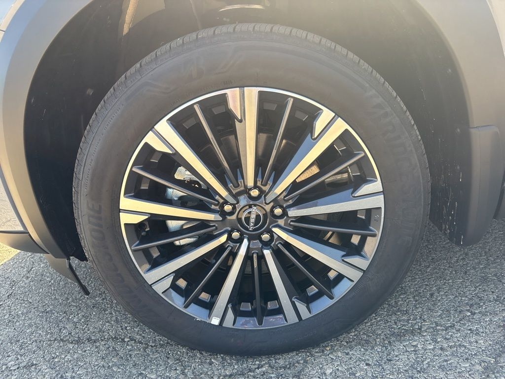New 2026 Nissan Pathfinder Platinum SUV