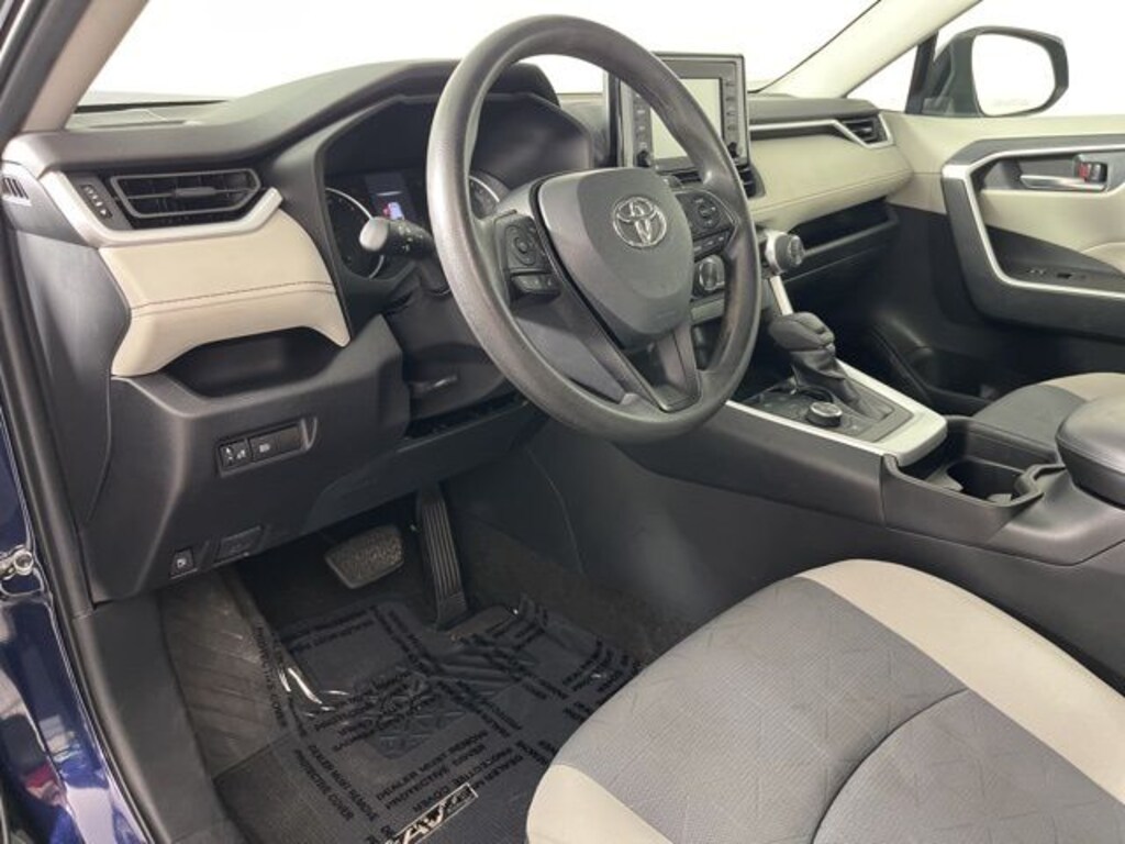 Used 2021 Toyota RAV4 Hybrid XLE SUV
