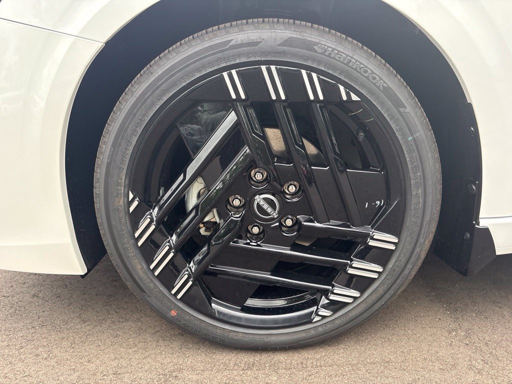 New 2027 Nissan Sentra SR Sedan