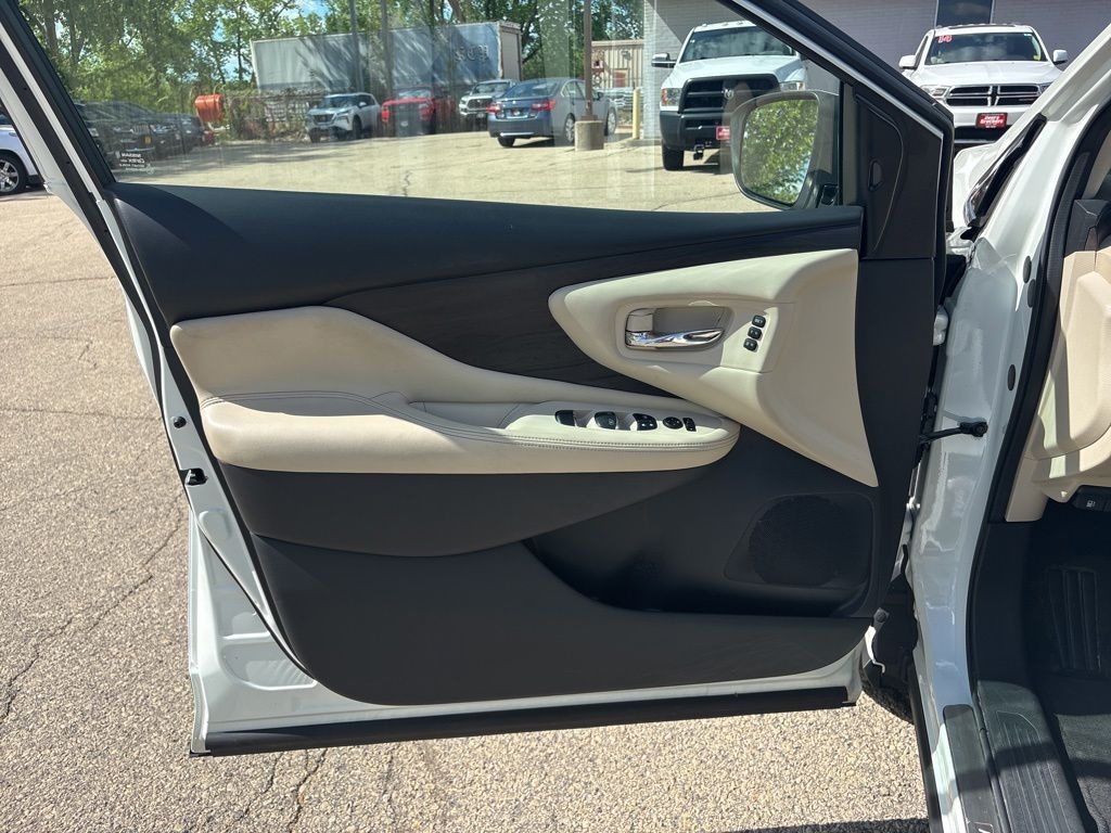 Used 2021 Nissan Murano Platinum SUV