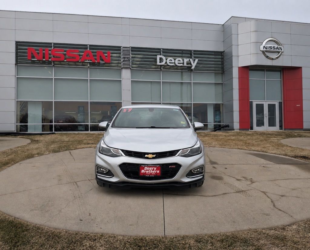 Used 2017 Chevrolet Cruze LT Auto Sedan