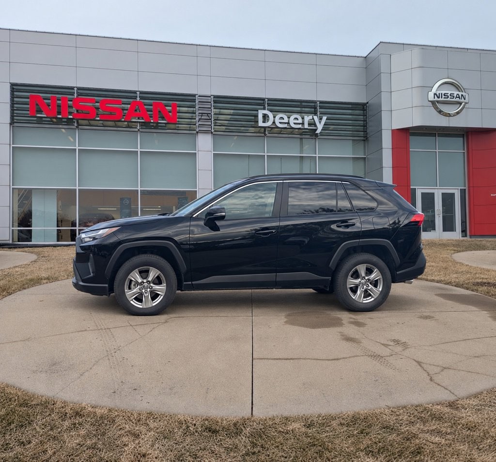Used 2025 Toyota RAV4 XLE SUV
