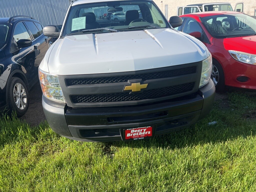 Used 2011 Chevrolet Silverado 1500 Work Truck with VIN 1GCNKPEX3BZ341793 for sale in Dubuque, IA