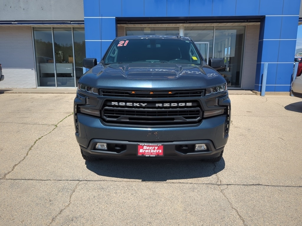 Used 2021 Chevrolet Silverado 1500 RST with VIN 1GCUYEED6MZ393846 for sale in Dubuque, IA