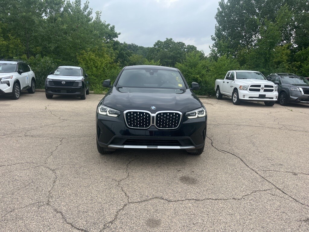 2025 Bmw X4 xDrive30i photo 2