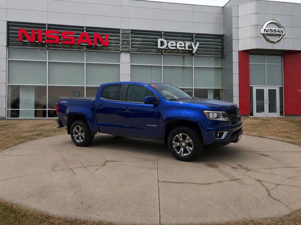 2017 Chevrolet Colorado 4WD Z71 Crew Cab Short Box's photo