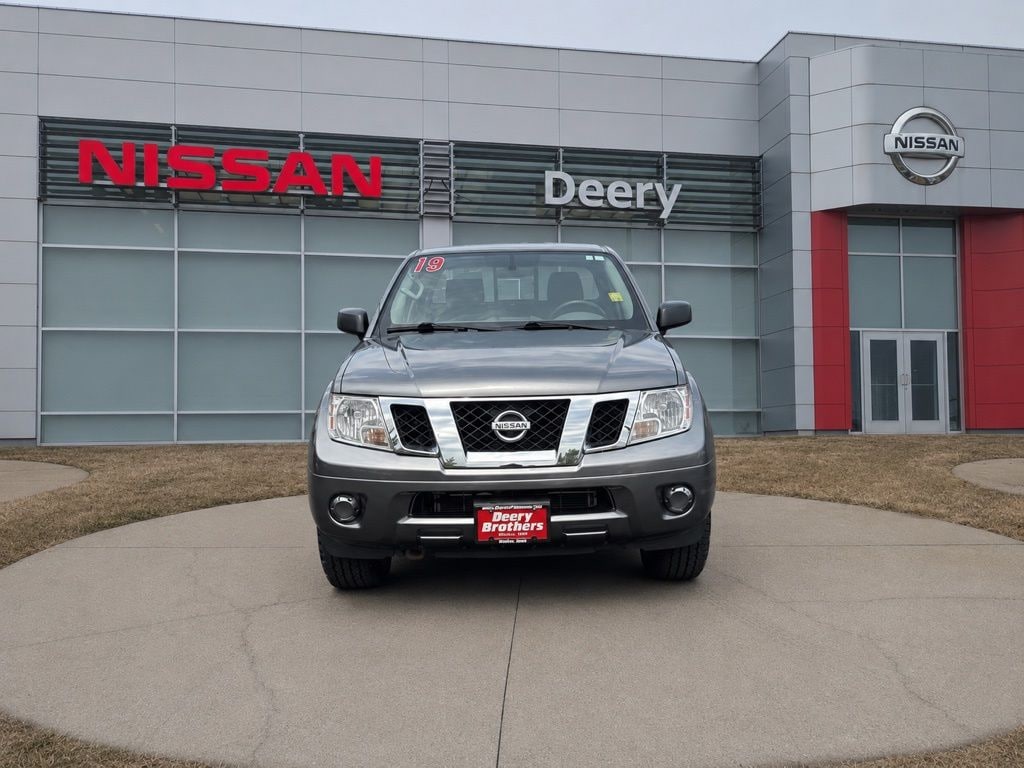 Used 2019 Nissan Frontier SV Truck Crew Cab