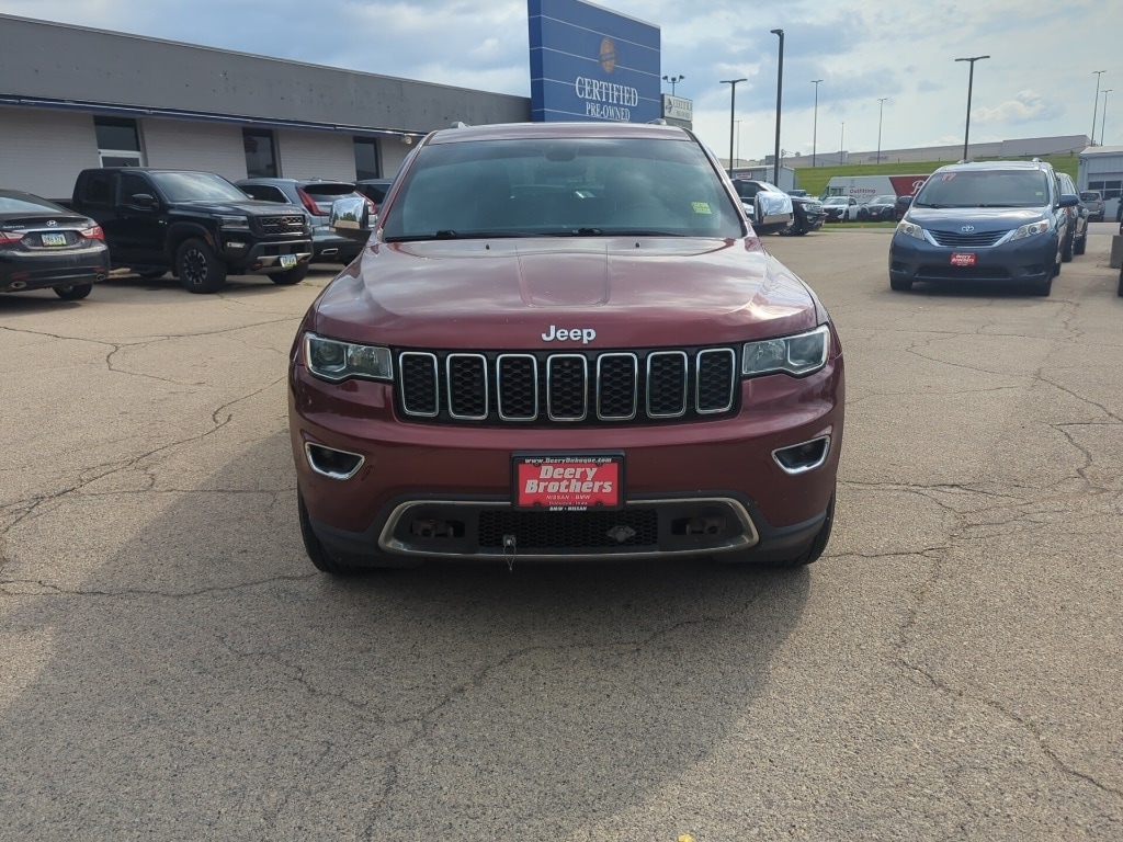 Used 2017 Jeep Grand Cherokee Limited with VIN 1C4RJFBG7HC826131 for sale in Dubuque, IA
