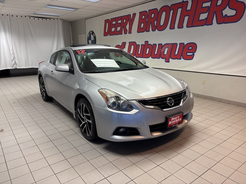 2012 Nissan Altima SR