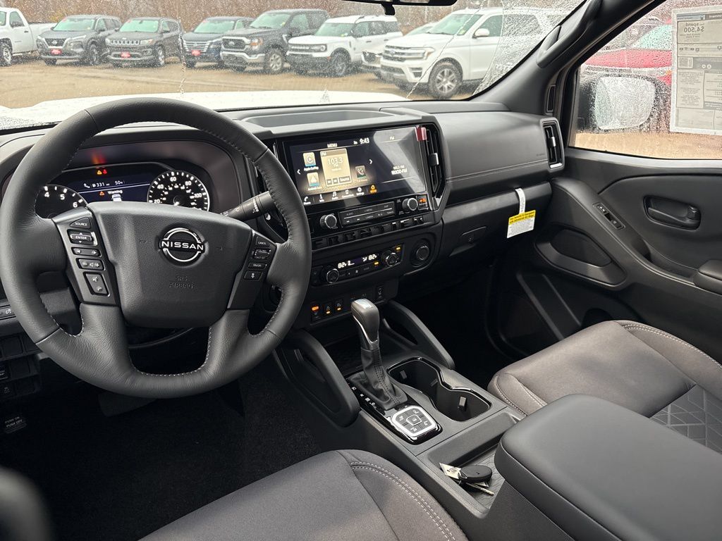 2026 Nissan Frontier SV - Photo 11