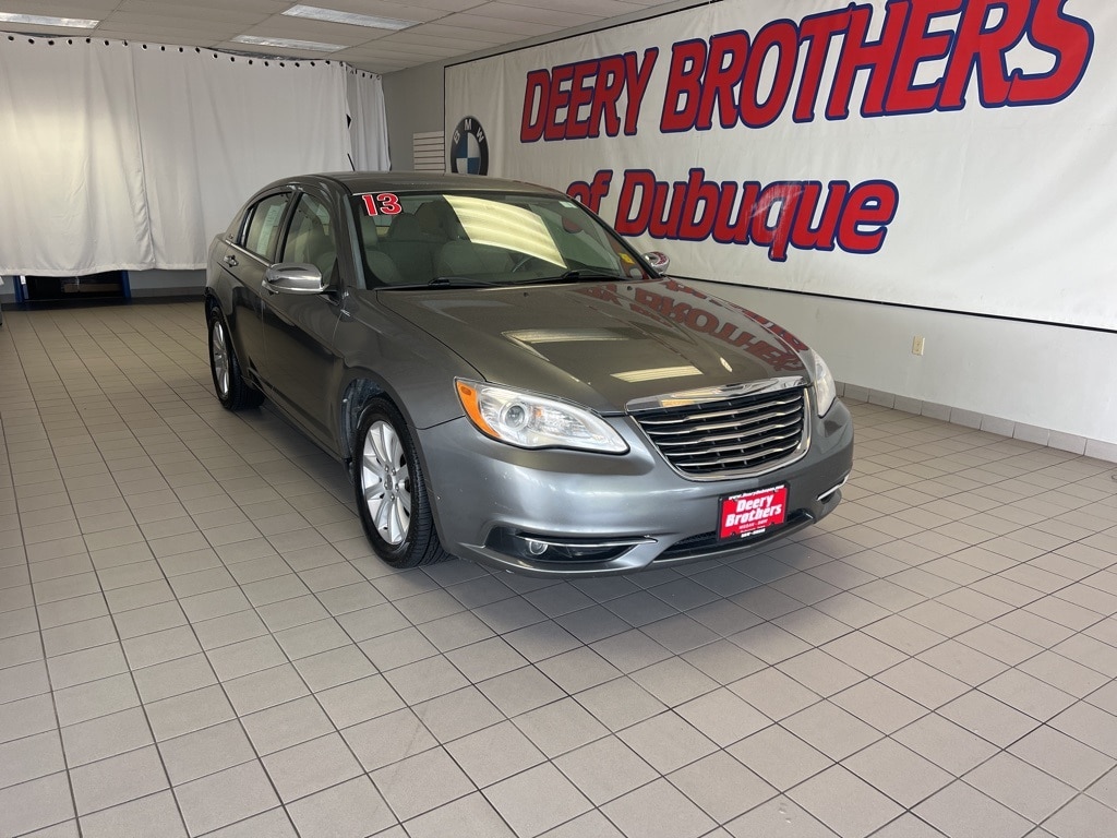 2013 Chrysler 200