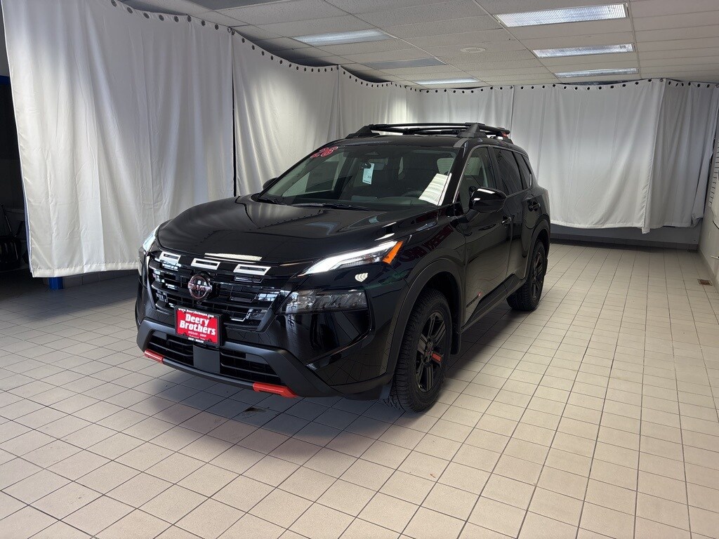 2026 Nissan Rogue SV photo 3