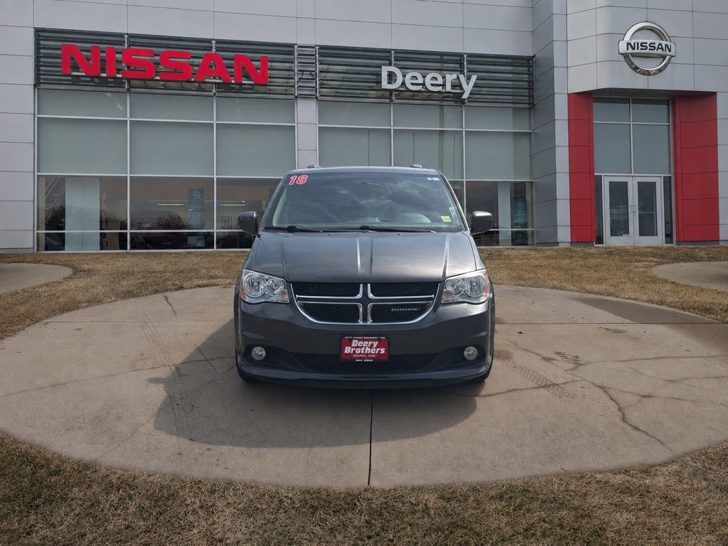 Used 2018 Dodge Grand Caravan SXT with VIN 2C4RDGCG4JR209150 for sale in Dubuque, IA