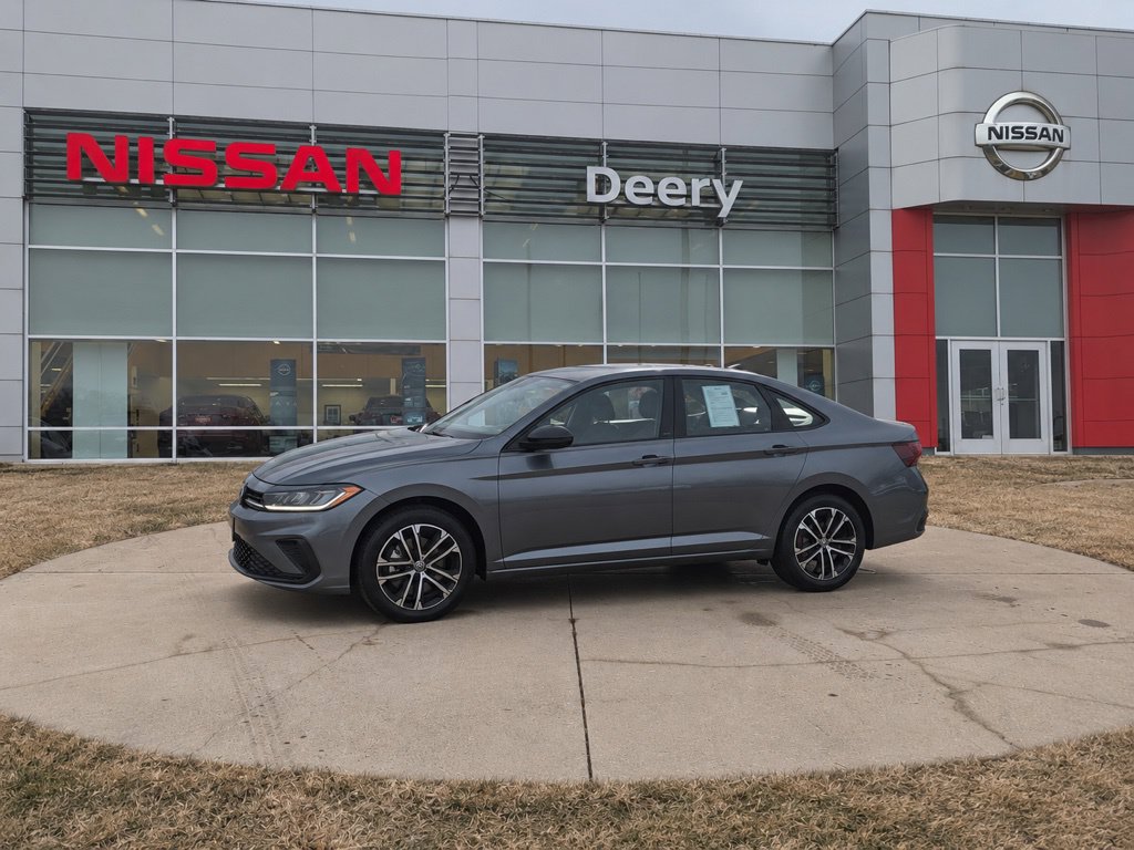 Used 2025 Volkswagen Jetta 1.5T Sport Sedan