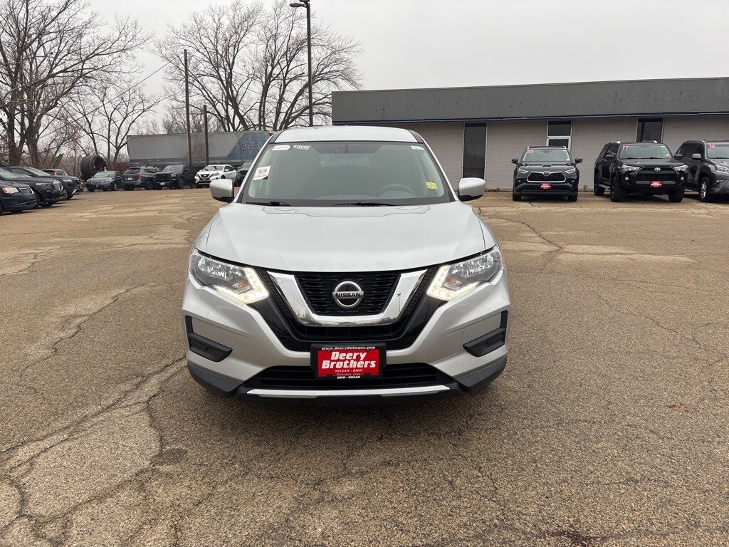 2018 Nissan Rogue S photo 2