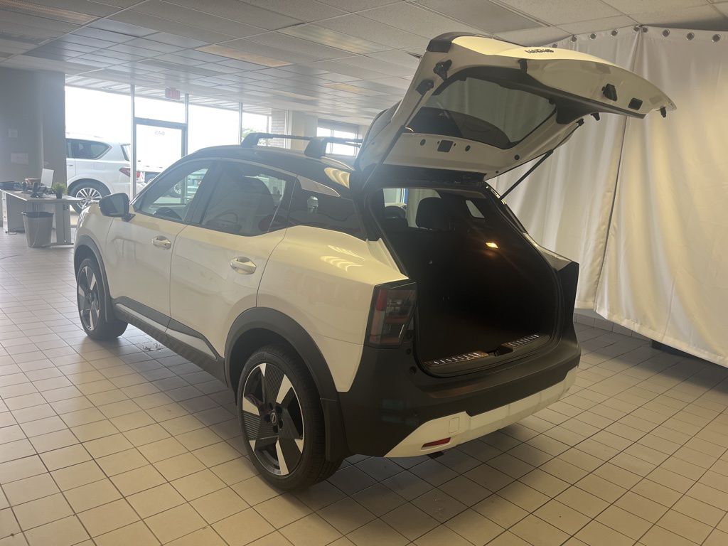 2025 Nissan Kicks SR AWD - Photo 12