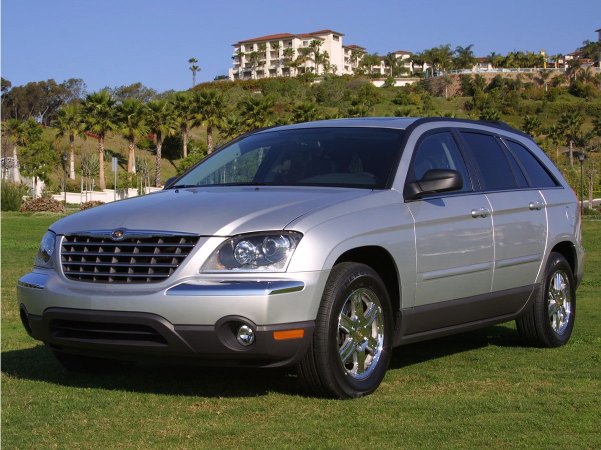 2005 Chrysler Pacifica Touring's photo