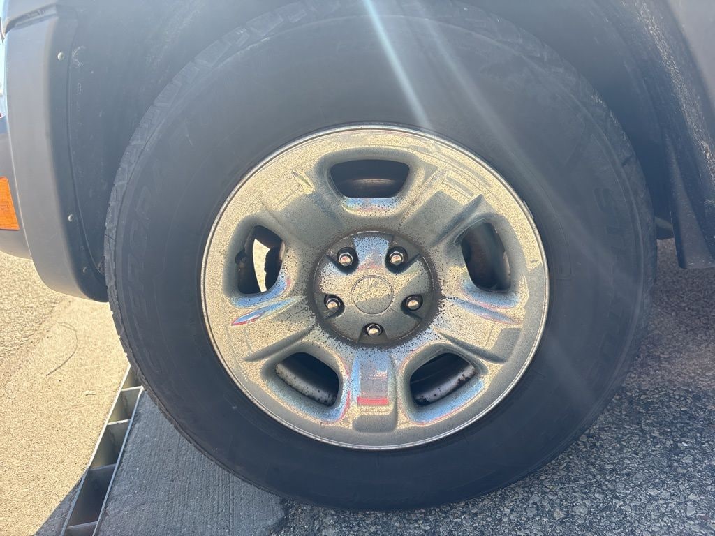 Used 2007 Jeep Liberty Sport SUV