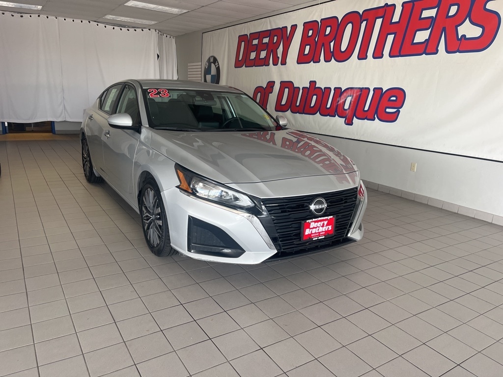 2023 Nissan Altima SV