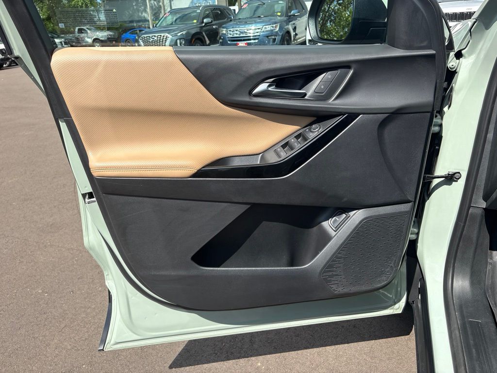 Used 2025 Chevrolet Equinox ACTIV SUV