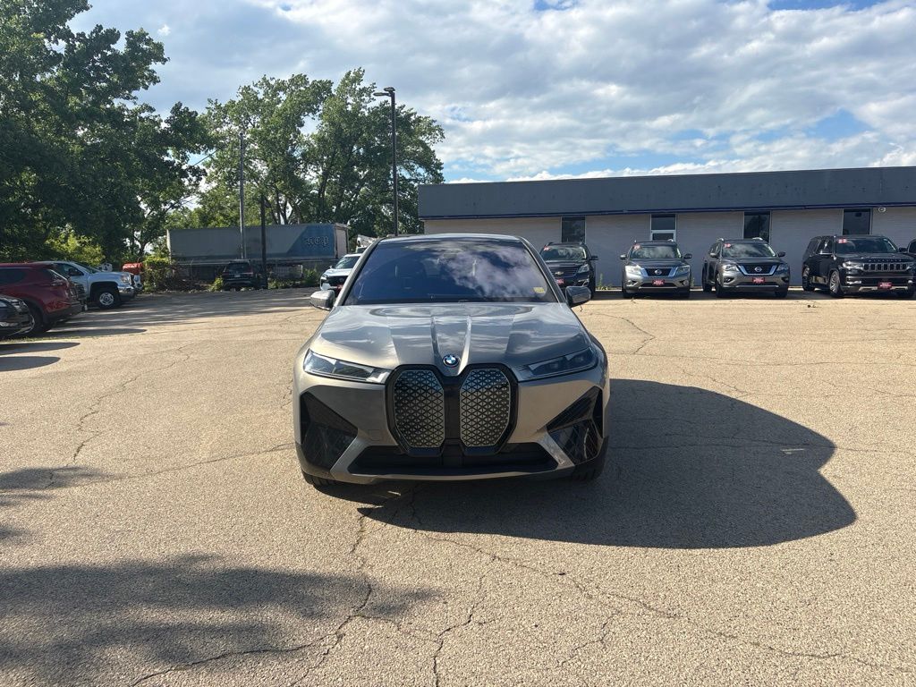 Certified 2024 BMW iX Base with VIN WB523CF0XRCN62410 for sale in Dubuque, IA