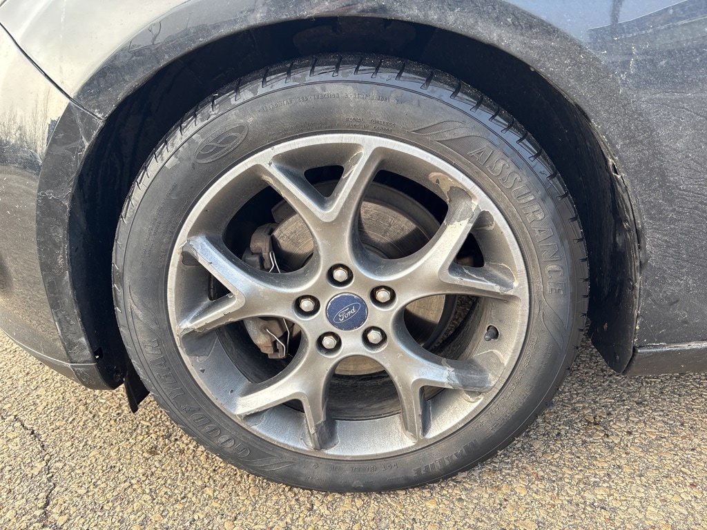 Used 2014 Ford Focus SE Hatchback